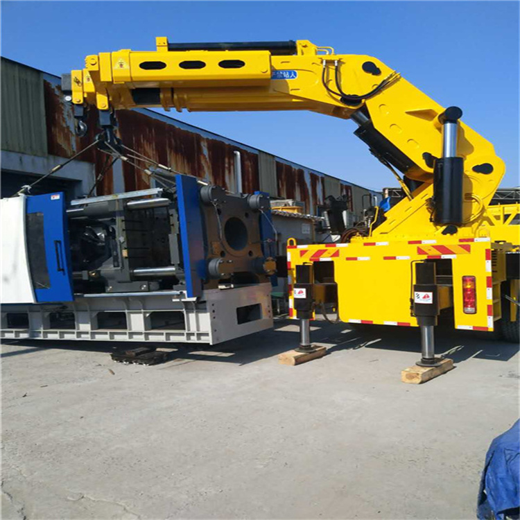 云和县 大吨位折臂吊出租费用解析：一小时租赁多少钱