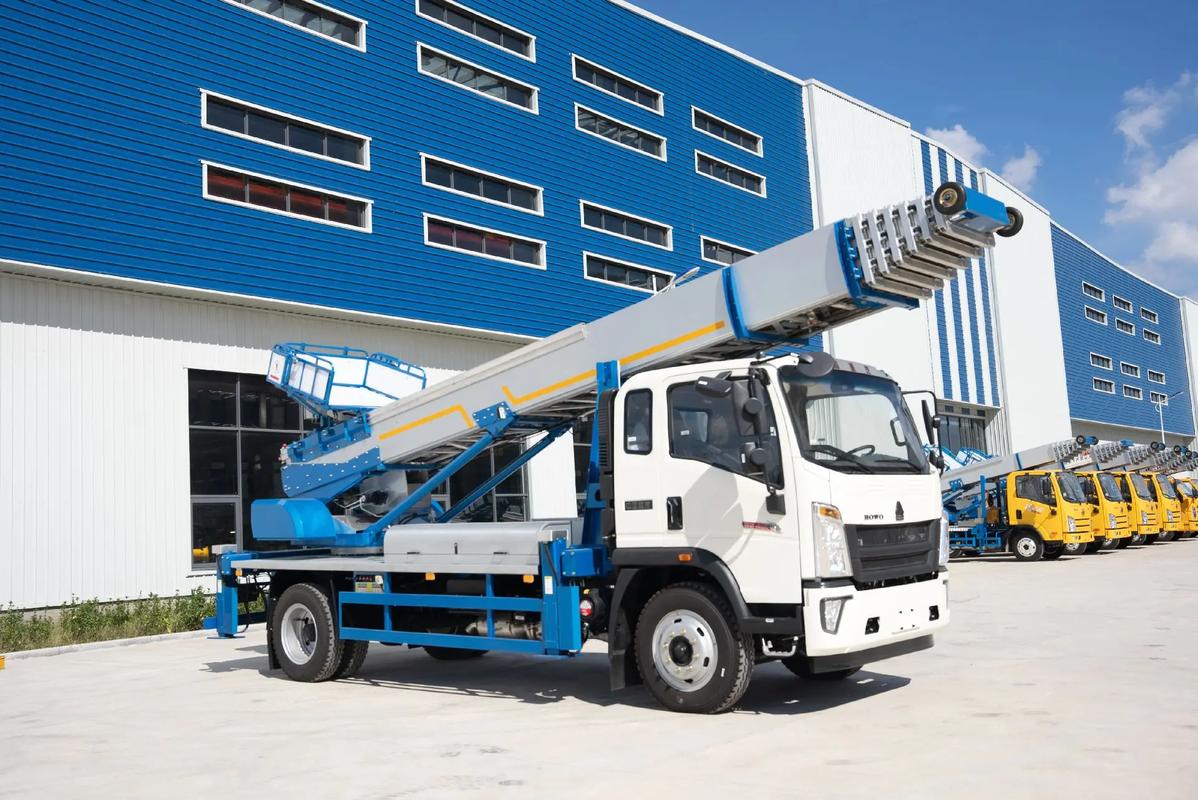 云和县出租云梯车高空作业车 建筑垃圾搬运